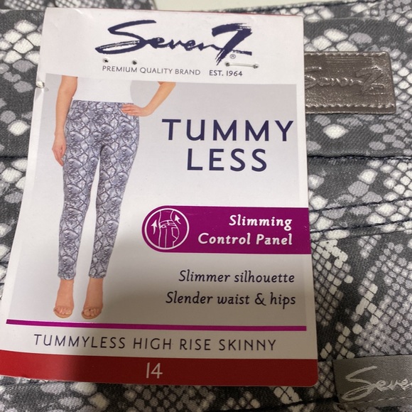 Seven7 high rise skinny jeans snakeskin pattern size 14 - Picture 3 of 9